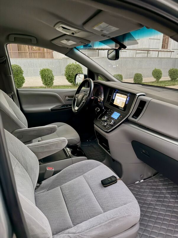 Toyota Sienna 2015 - 330 000 TMT - Ашхабад - img 9