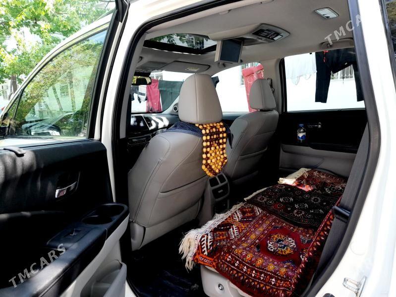 Toyota Highlander 2018 - 450 000 TMT - Aşgabat - img 5