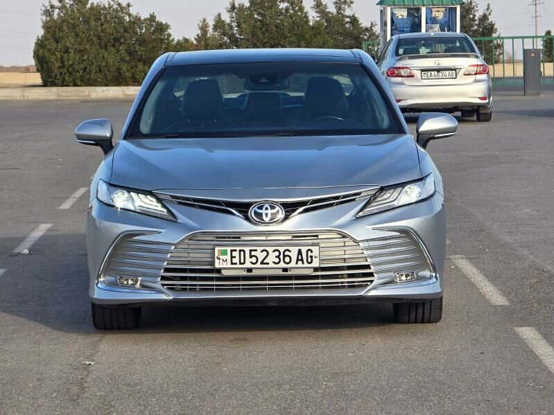 Toyota Camry 2018 - 330 000 TMT - Ашхабад - img 2