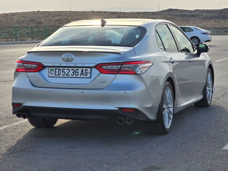 Toyota Camry 2018 - 330 000 TMT - Ашхабад - img 7