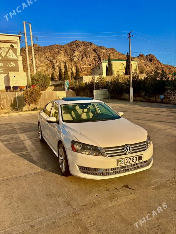Volkswagen Passat 2012 - 175 000 TMT - Türkmenbaşy - img 7