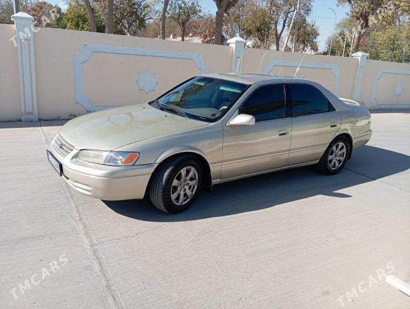 Toyota Camry 1998 - 136 000 TMT - Байрамали - img 11