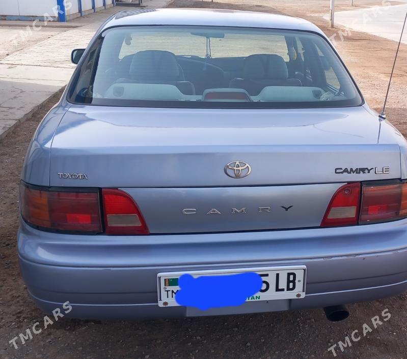Toyota Camry 1994 - 90 000 TMT - Койтендаг - img 1