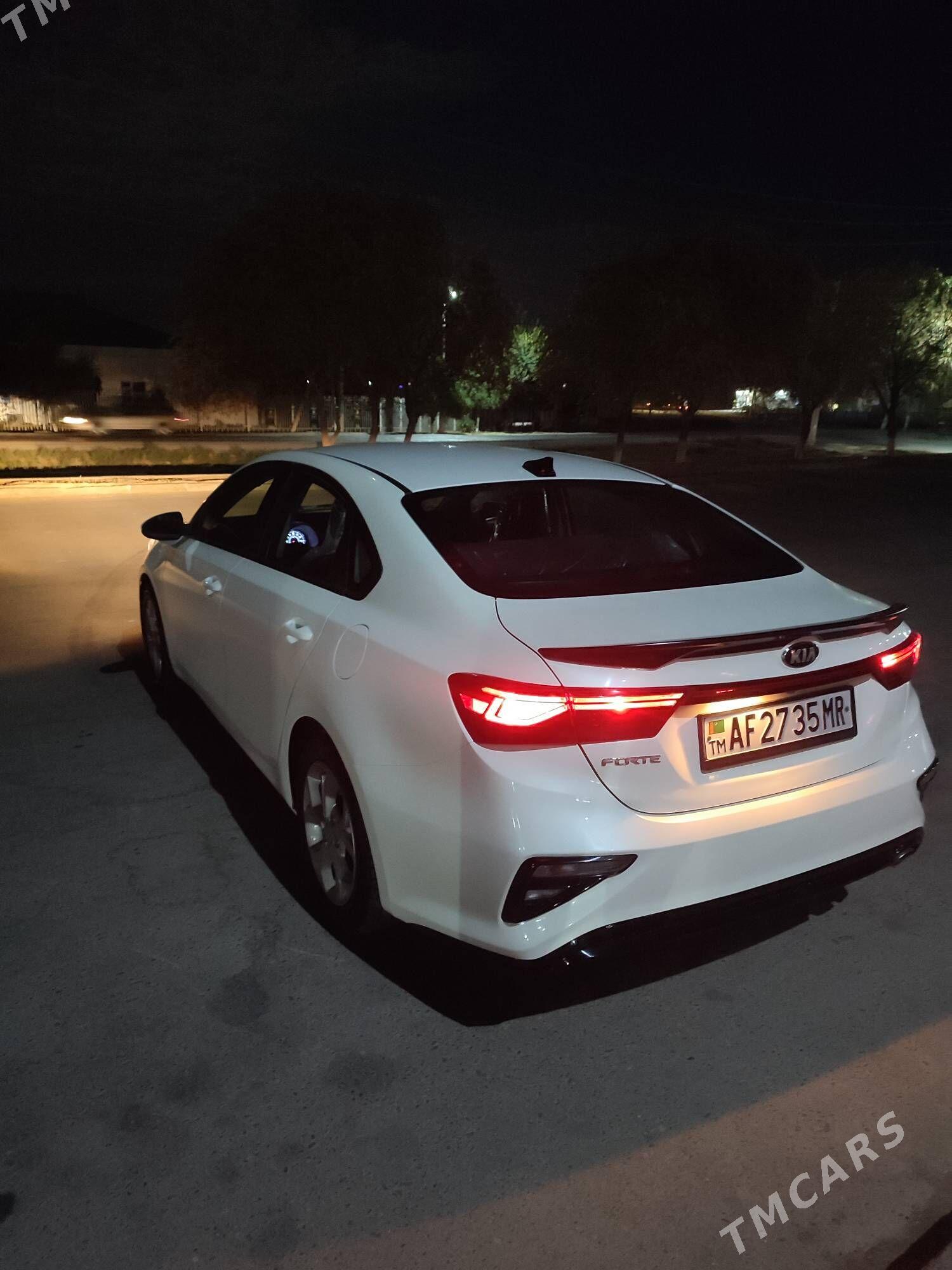 Kia Forte 2022 - 240 000 TMT - Mary - img 8