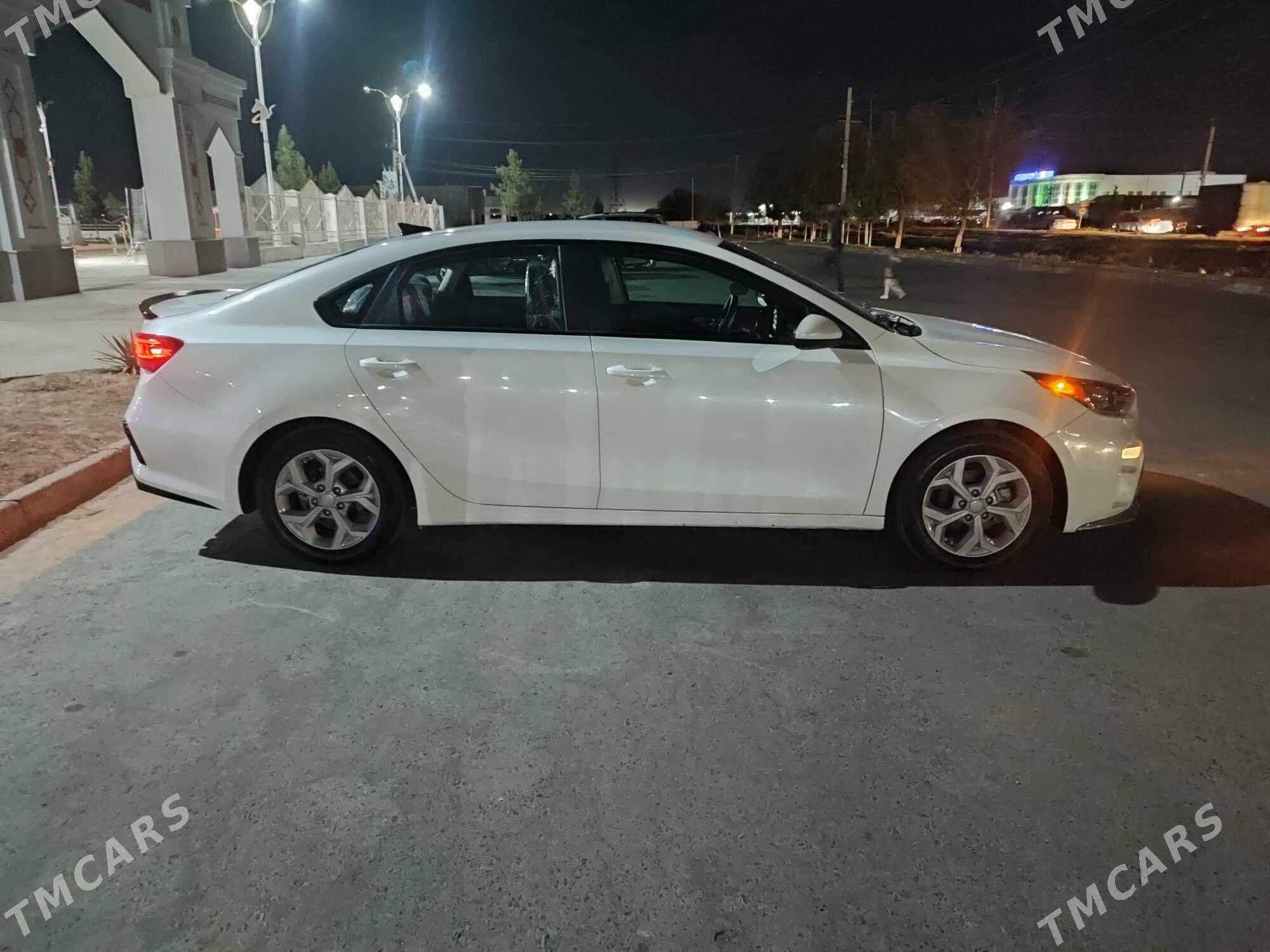 Kia Forte 2022 - 240 000 TMT - Mary - img 6