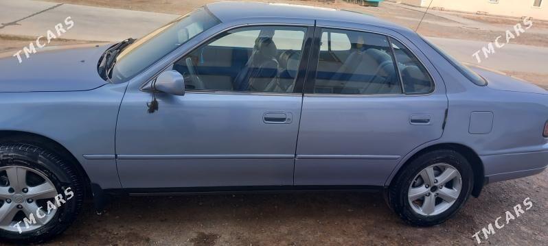 Toyota Camry 1994 - 90 000 TMT - Койтендаг - img 5