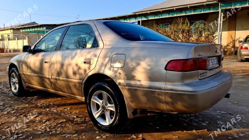 Toyota Camry 2000 - 140 000 TMT - Şabat etr. - img 5