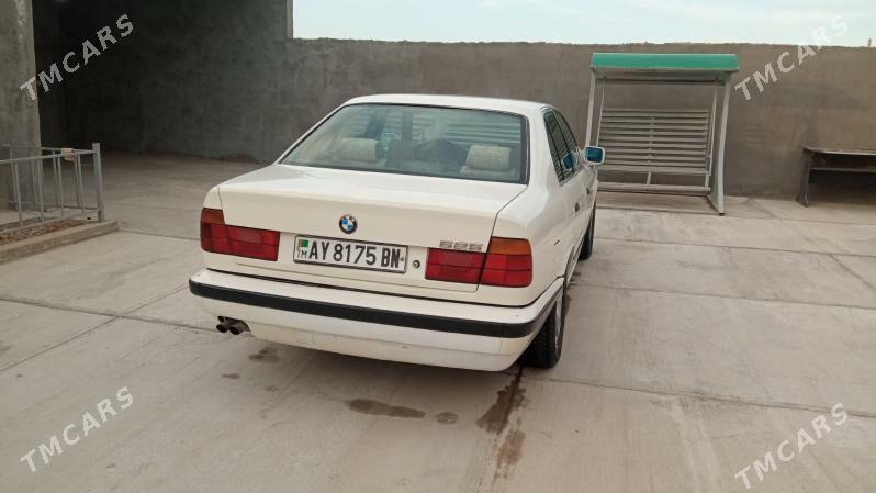 BMW 520 1991 - 45 000 TMT - Гызыларбат - img 2