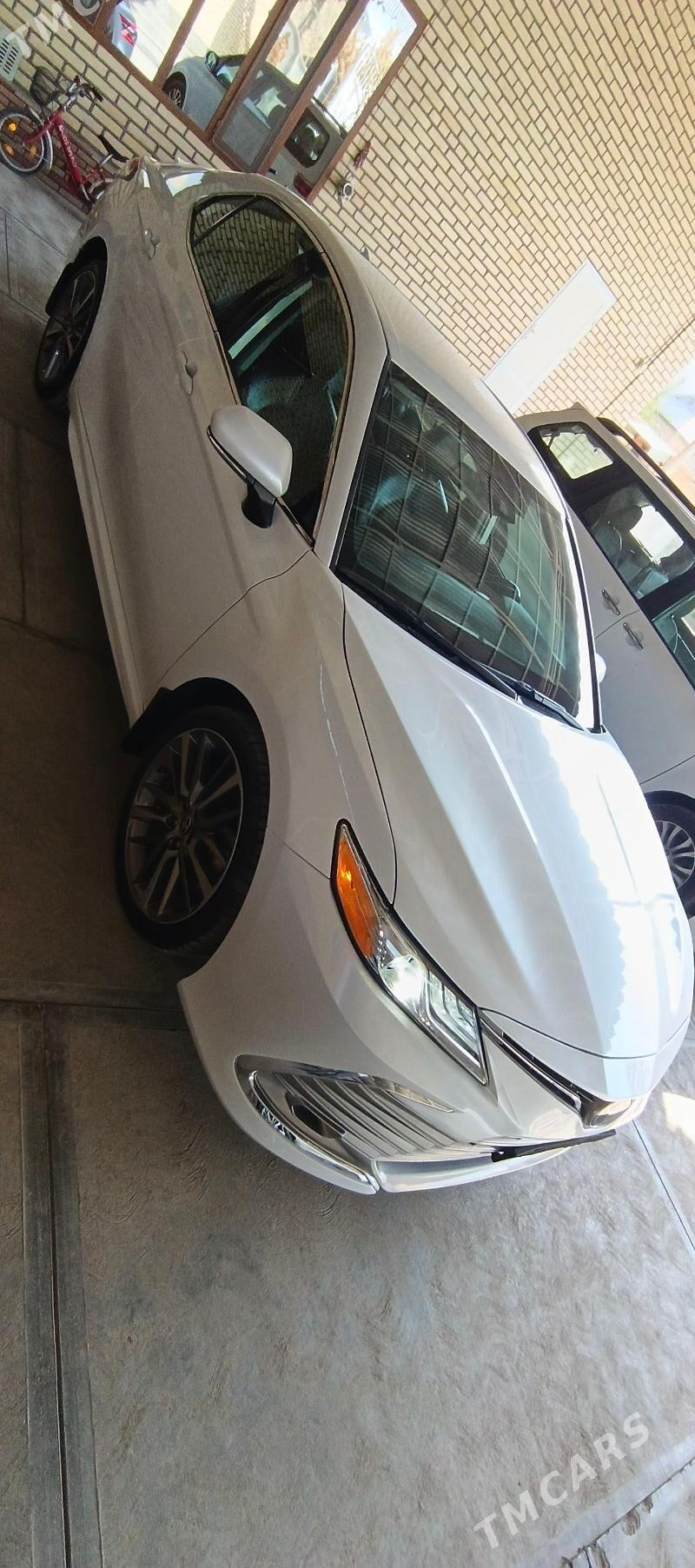 Toyota Camry 2020 - 350 000 TMT - Мары - img 6