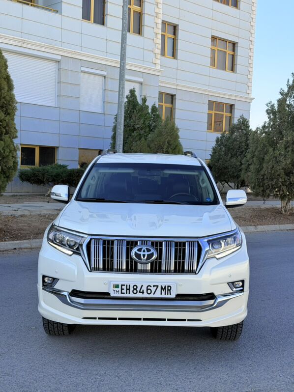 Toyota Land Cruiser Prado 2011 - 785 000 TMT - Туркменабат - img 1