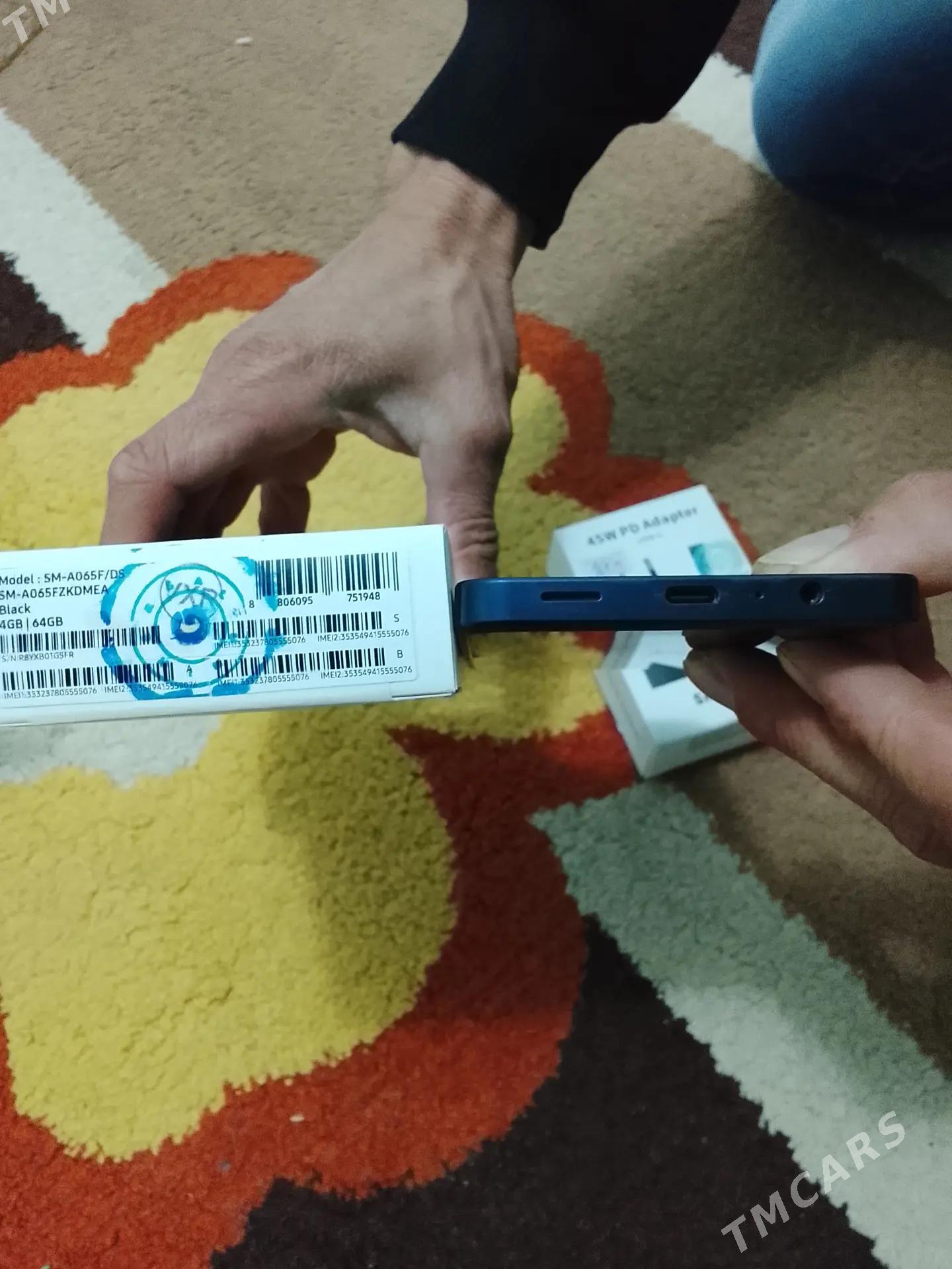 Samsung A06 - Çärjew - img 3