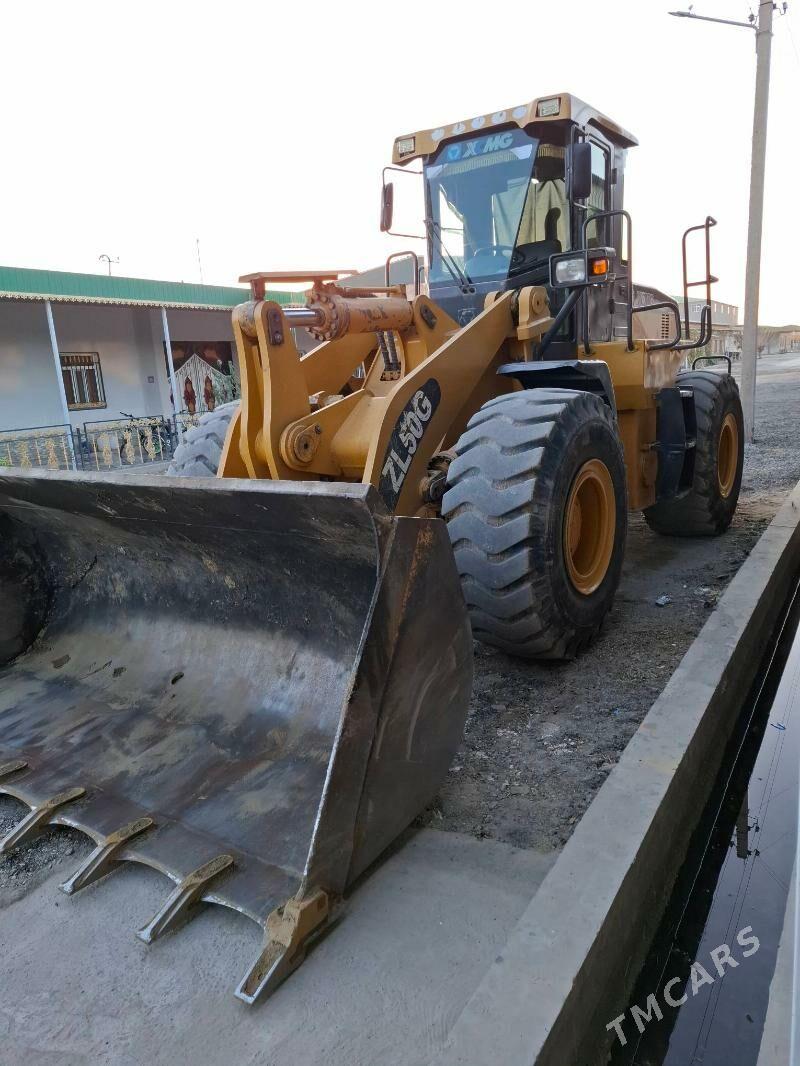 XCMG ZL50 2013 - 560 000 TMT - Çärjew - img 7
