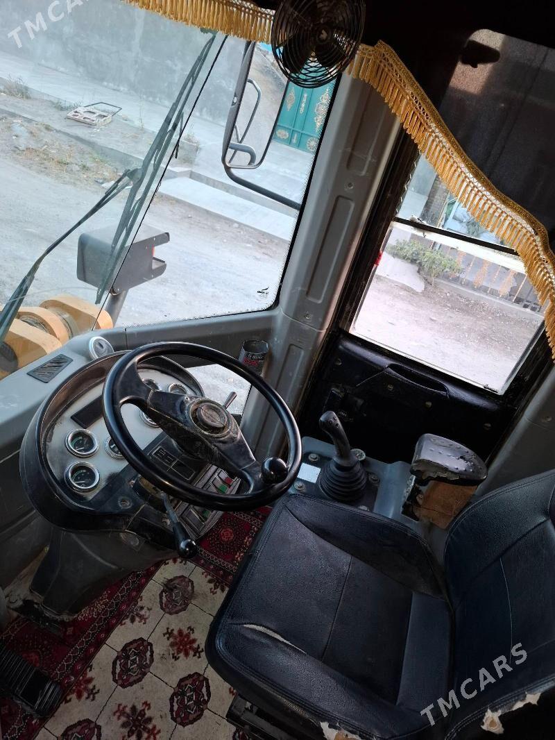 XCMG ZL50 2013 - 560 000 TMT - Çärjew - img 6