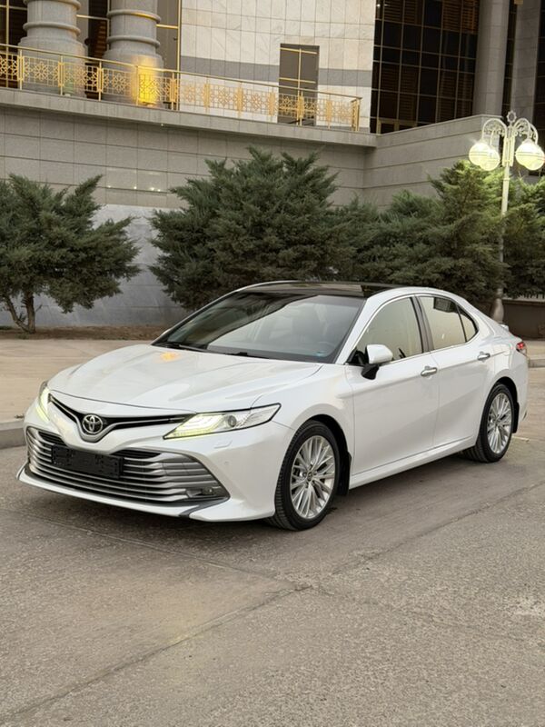 Toyota Camry 2018 - 520 000 TMT - Мары - img 5