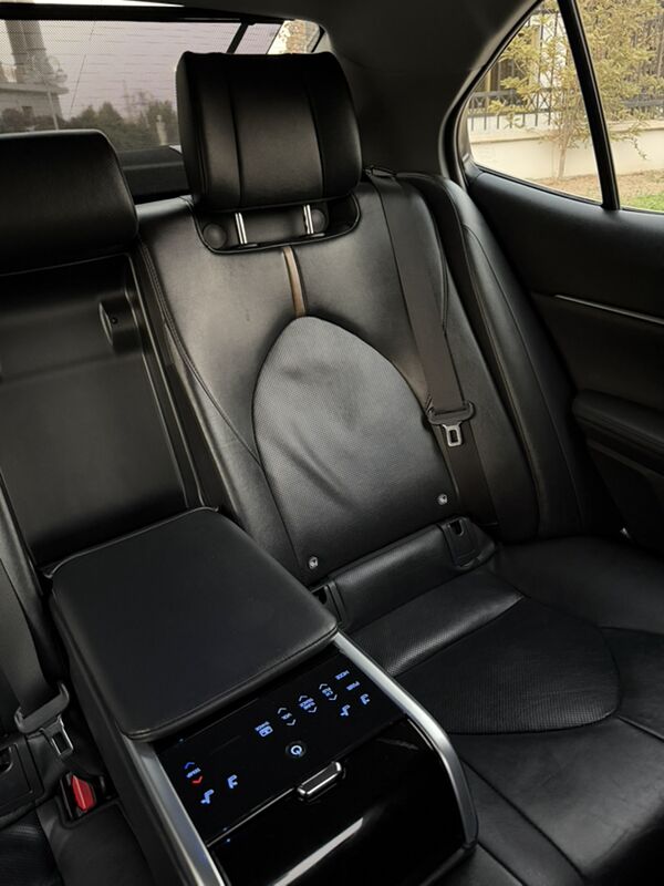 Toyota Camry 2018 - 520 000 TMT - Мары - img 9