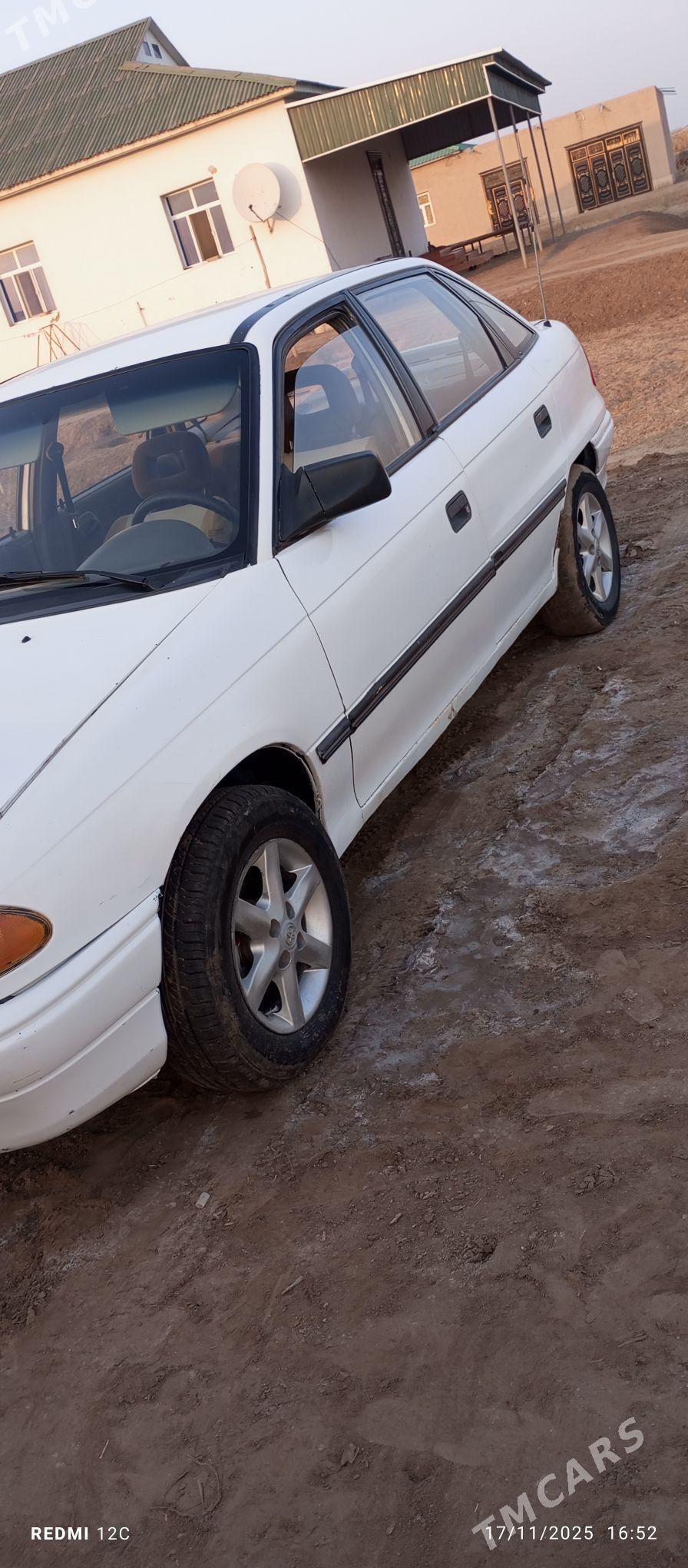 Opel Astra 1993 - 30 000 TMT - Türkmenbaşy etr. - img 3