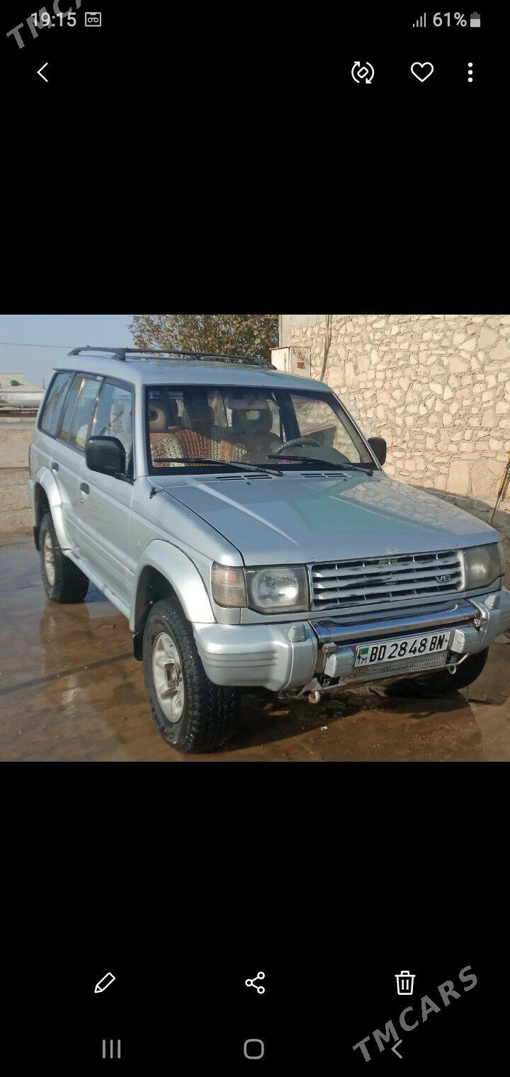 Mitsubishi Montero 1995 - 70 000 TMT - Bereket - img 4