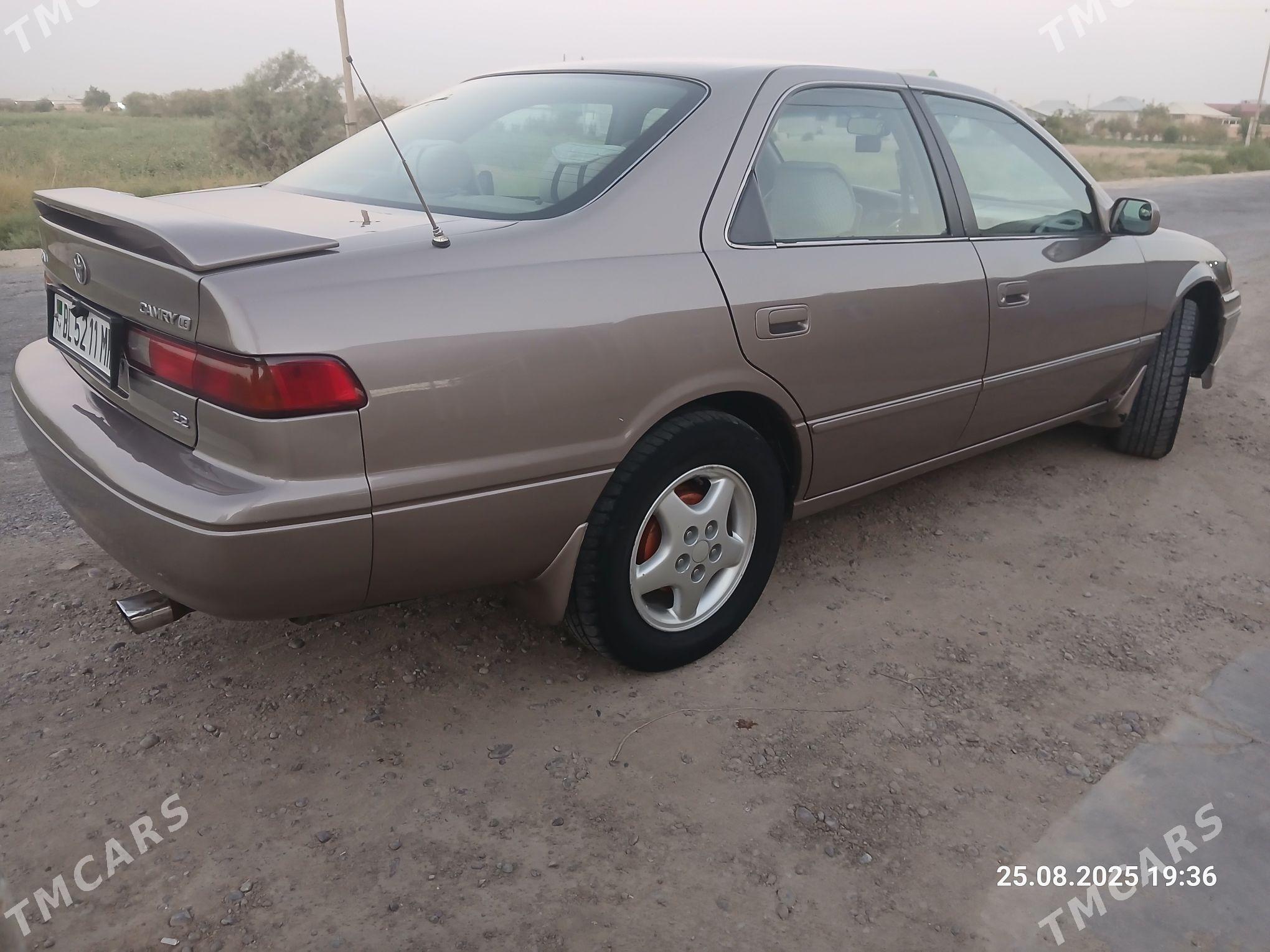 Toyota Camry 1999 - 145 000 TMT - Ýolöten - img 2
