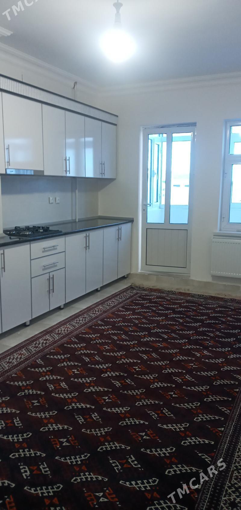 Satlyk jaý 14 mkr. - Балканабат - img 1