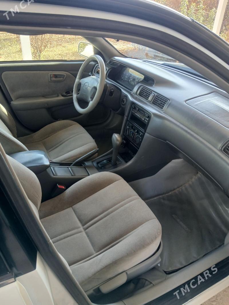 Toyota Camry 1998 - 155 000 TMT - Köneürgenç - img 7