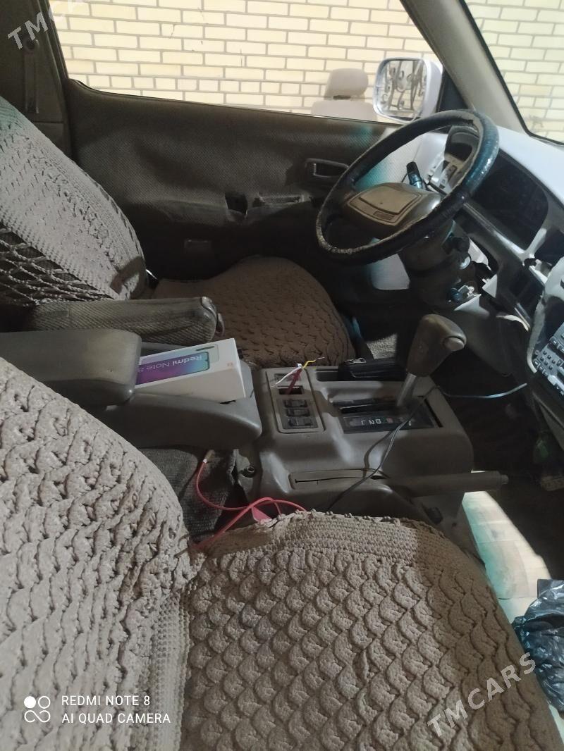 Toyota Town Ace 1996 - 27 000 TMT - Мары - img 6