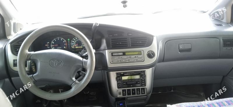 Toyota Sienna 2001 - 220 000 TMT - Гурбансолтан Едже - img 9