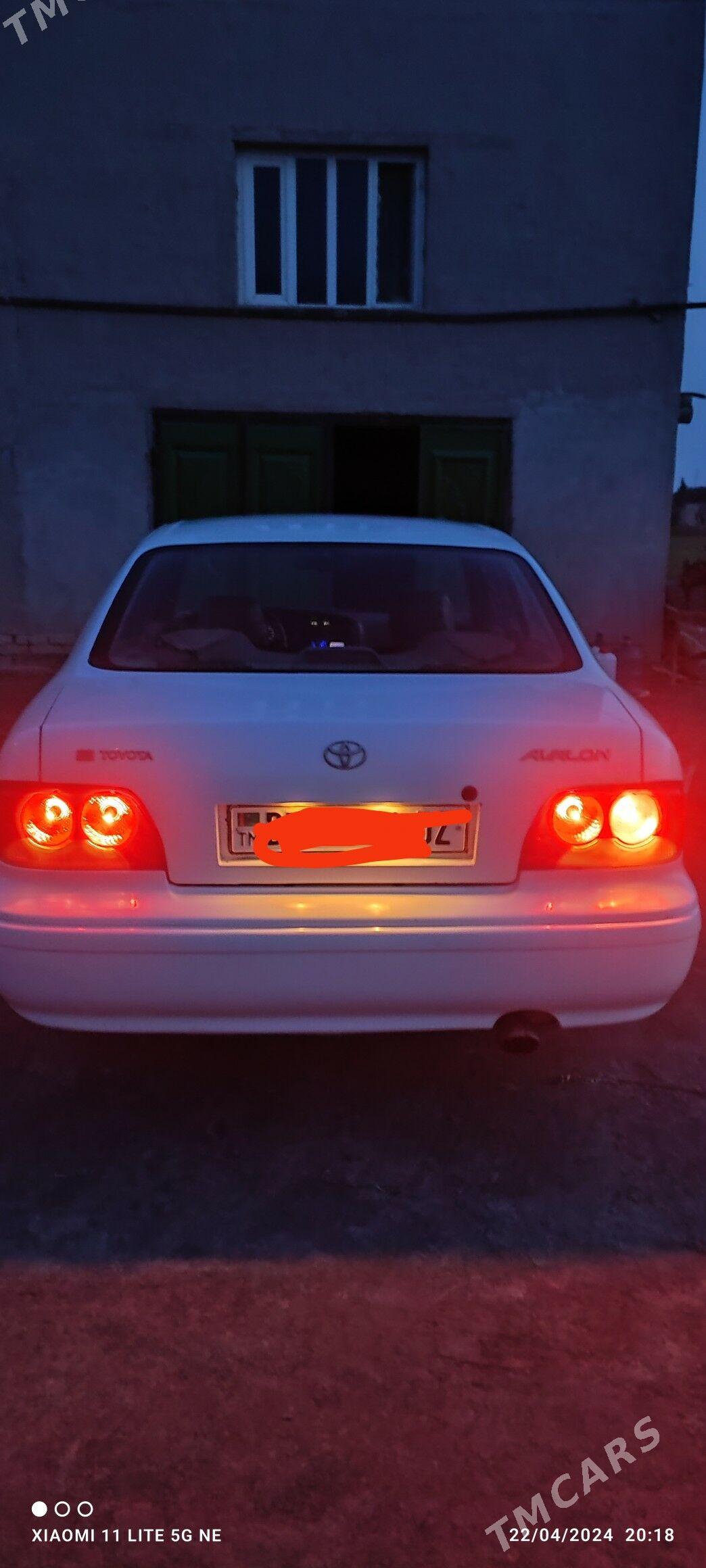 Toyota Avalon 1997 - 130 000 TMT - Акдепе - img 3