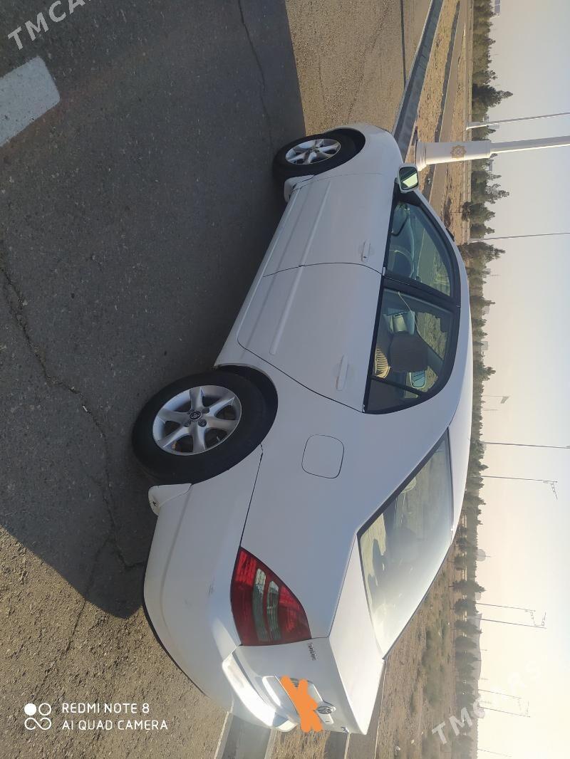 Toyota Corolla 2001 - 100 000 TMT - Türkmenbaşy - img 2