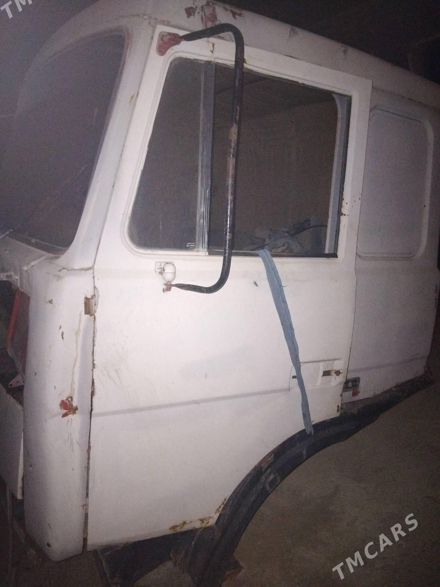 Maz Samosval 1998 - 300 000 TMT - Türkmenbaşy - img 4