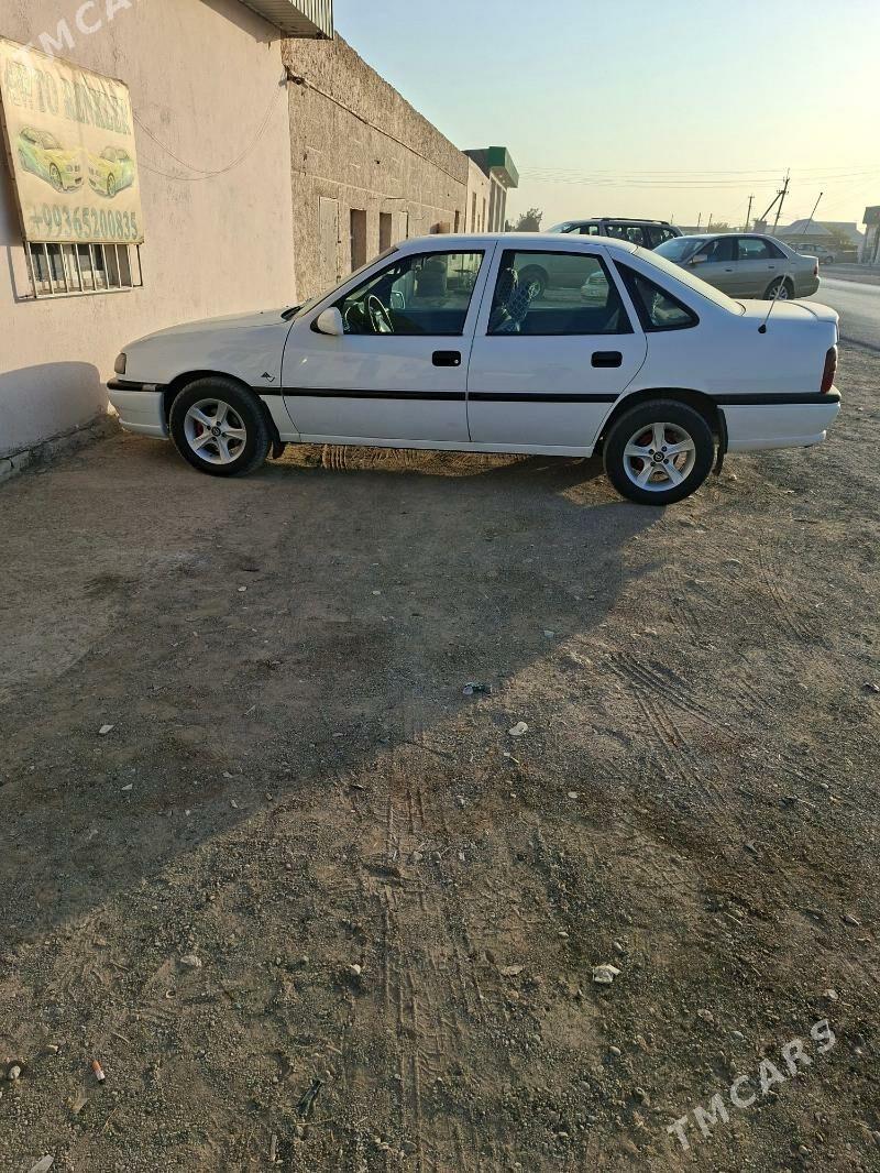 Opel Vectra 1995 - 60 000 TMT - Köýtendag - img 3