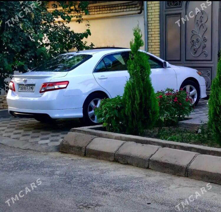 Toyota Camry 2011 - 225 000 TMT - Байрамали - img 2