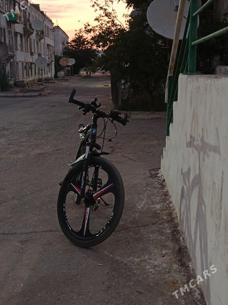 BMW BMW - Туркменбаши - img 3