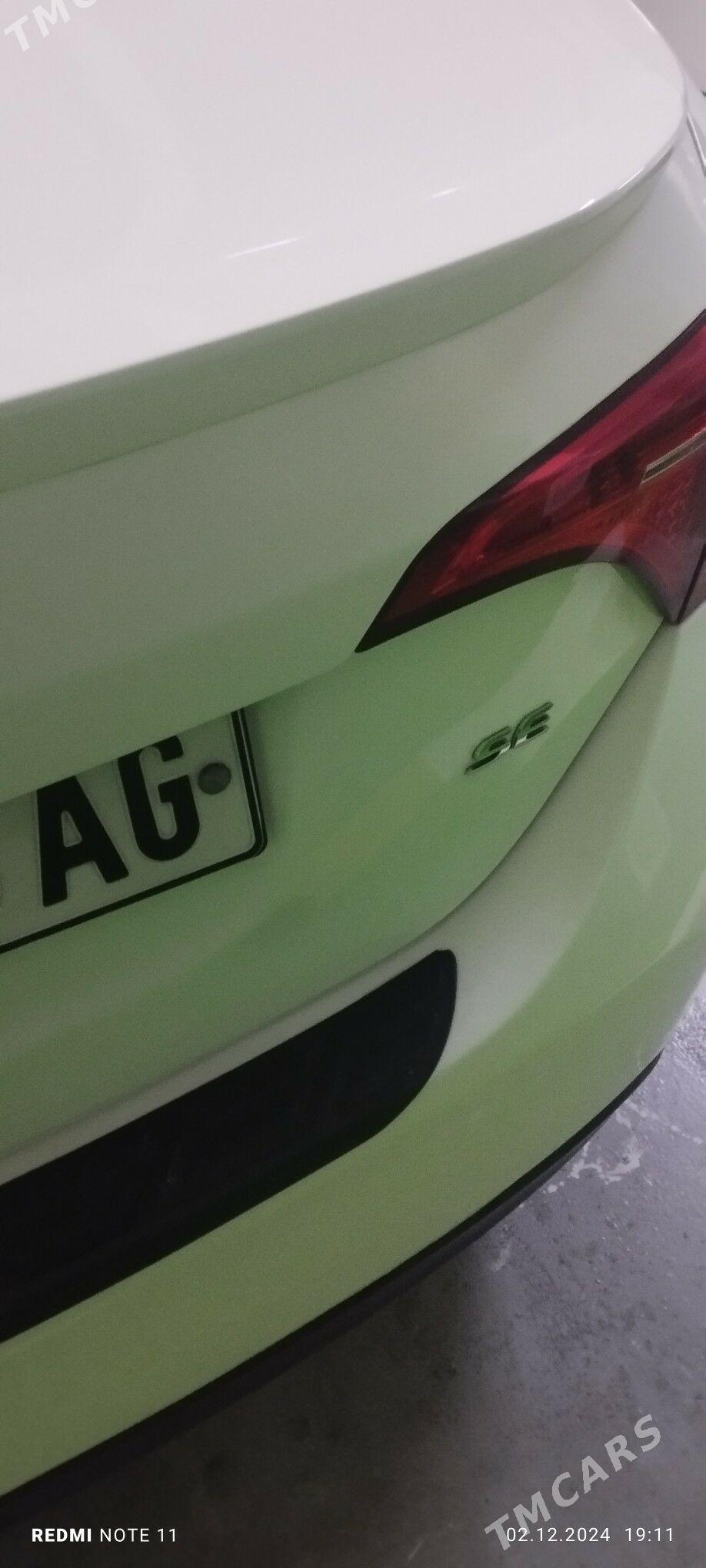 Toyota Corolla 2017 - 225 000 TMT - Aşgabat - img 4