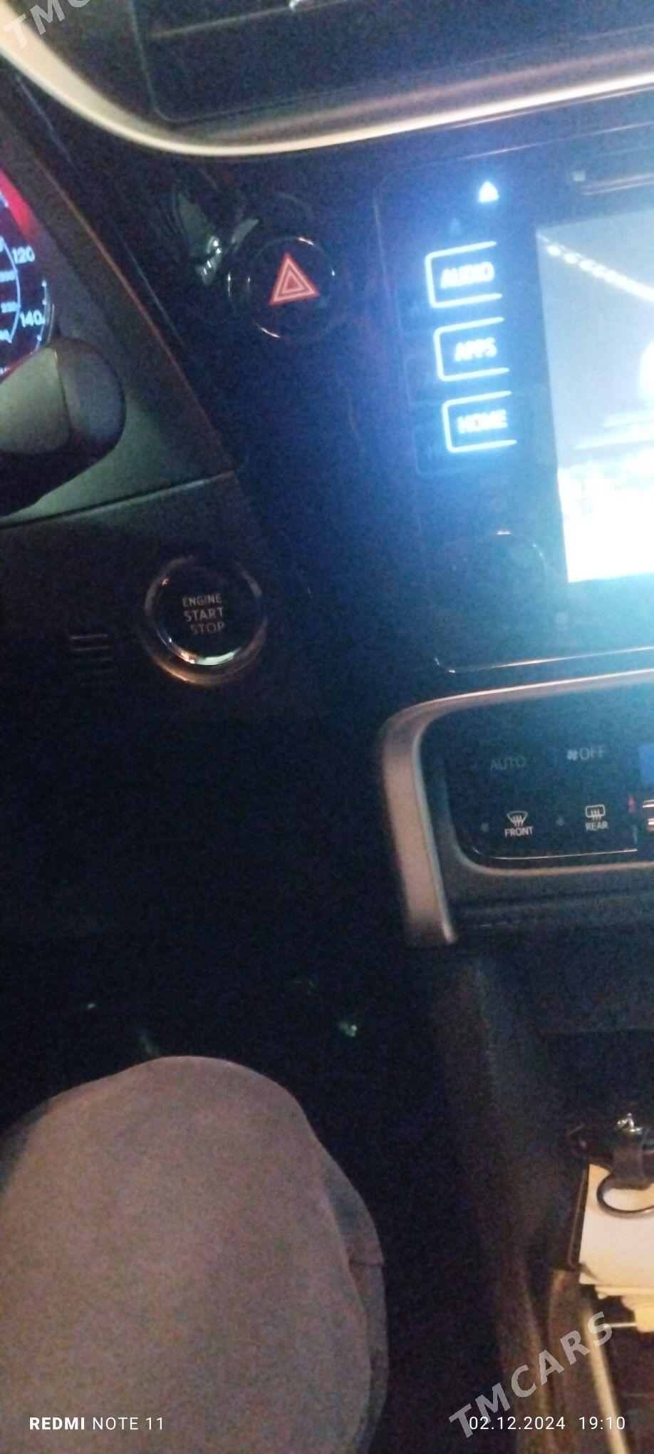 Toyota Corolla 2017 - 225 000 TMT - Aşgabat - img 6