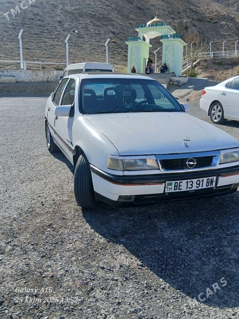 Opel Vectra 1992 - 30 000 TMT - Этрек - img 1
