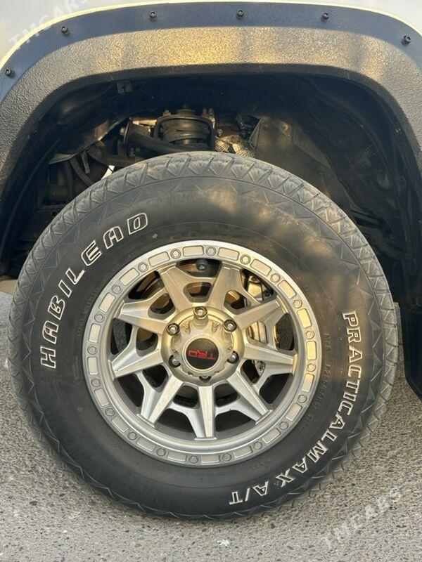 Toyota Tacoma 2017 - 380 000 TMT - Aşgabat - img 5