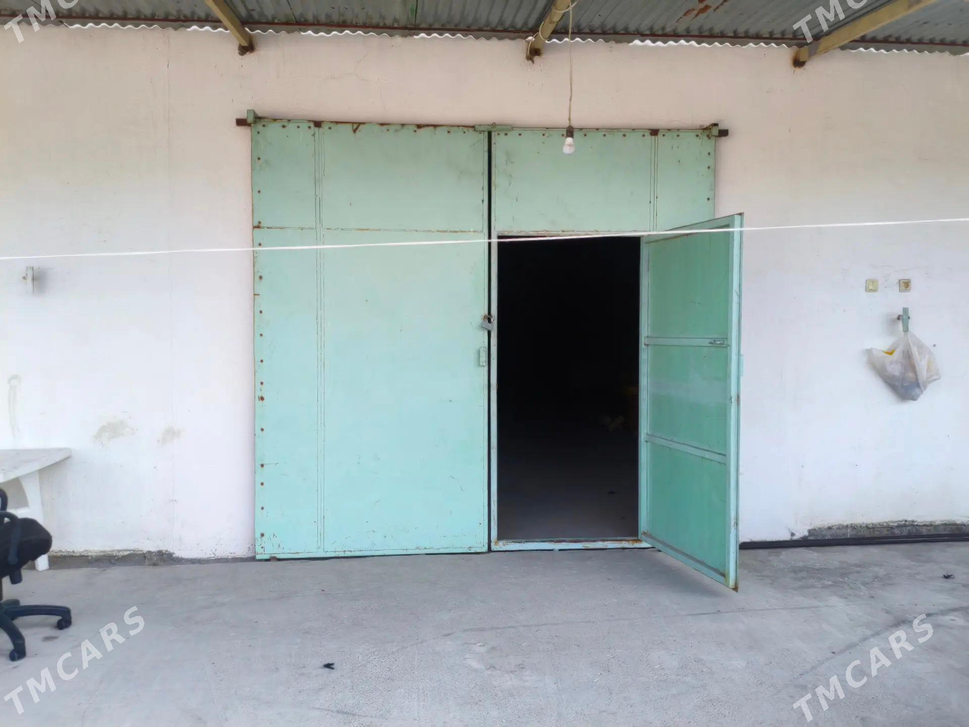 sklad arenda - Garadamak - img 3