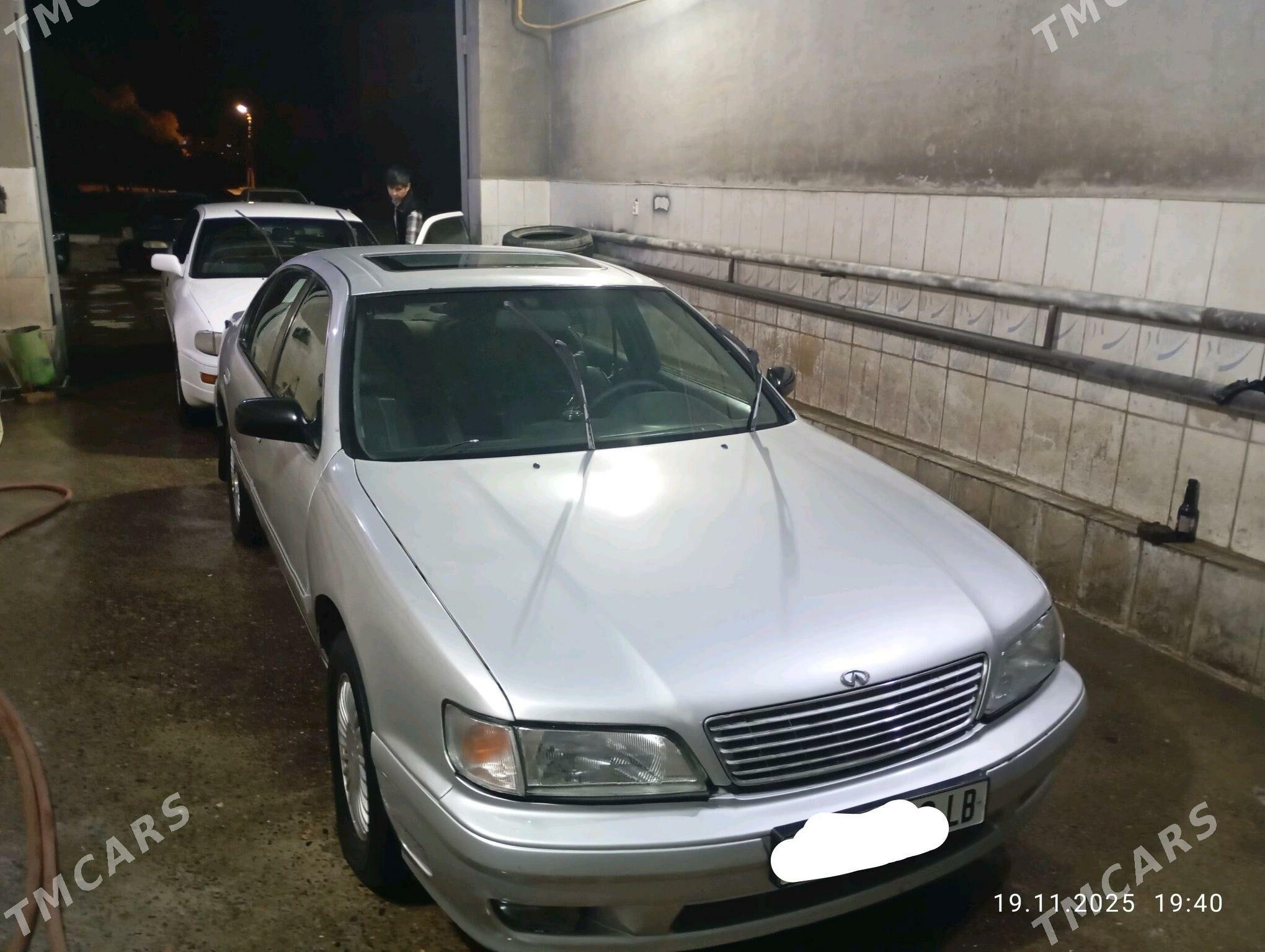 Infiniti I30 1997 - 65 000 TMT - Seýdi - img 1