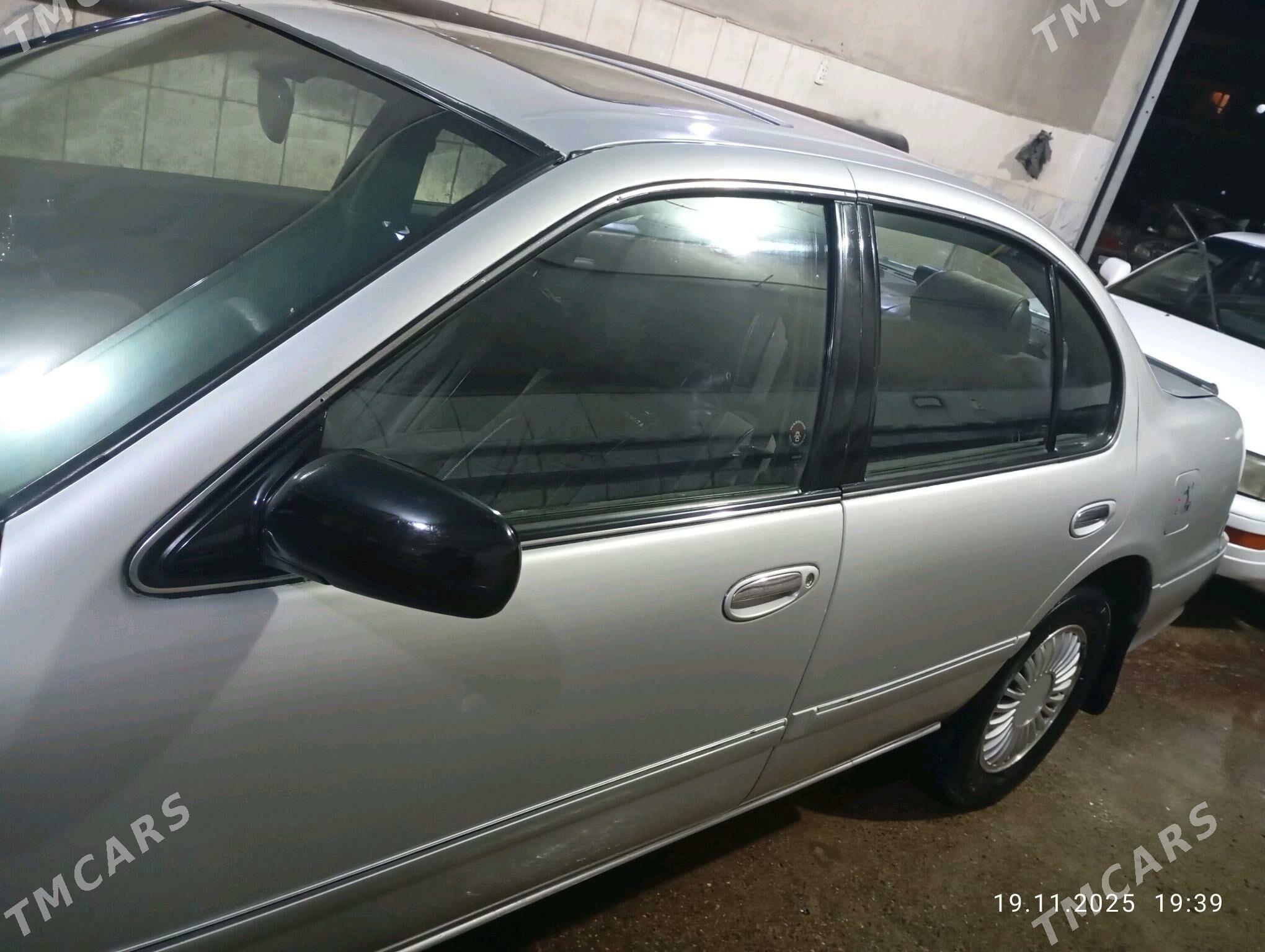 Infiniti I30 1997 - 65 000 TMT - Seýdi - img 9