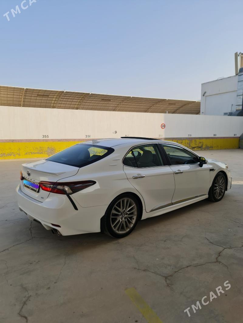 Toyota Camry 2022 - 269 000 TMT - Ашхабад - img 5