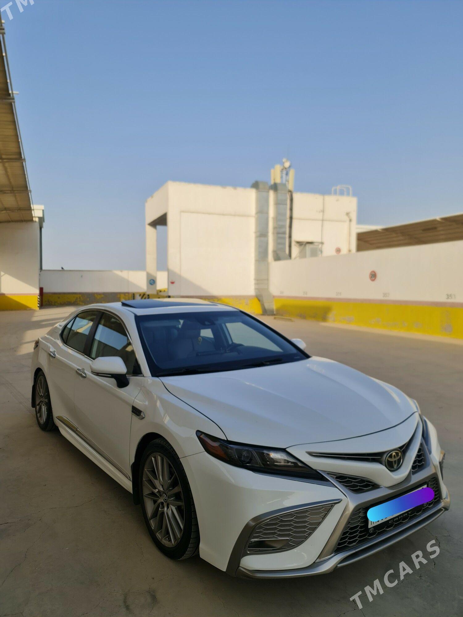 Toyota Camry 2022 - 269 000 TMT - Ашхабад - img 2