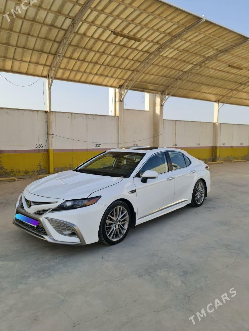 Toyota Camry 2022 - 269 000 TMT - Ашхабад - img 3