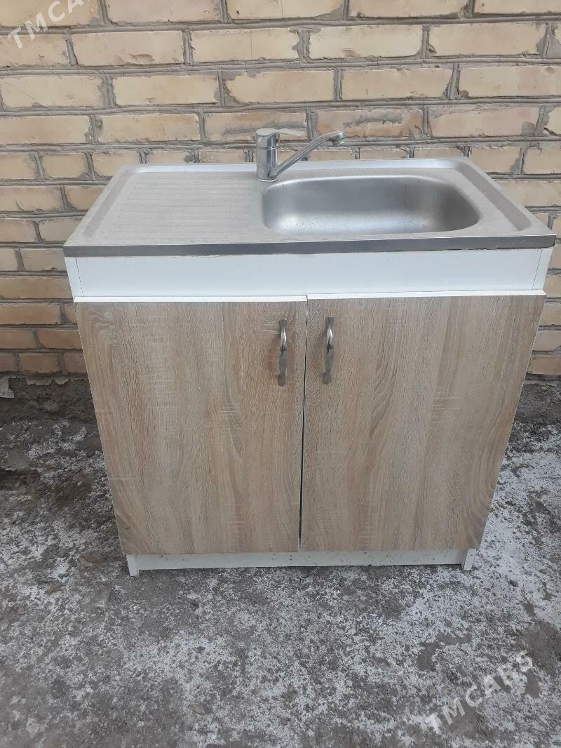 тумба с раквиной - Türkmenabat - img 2