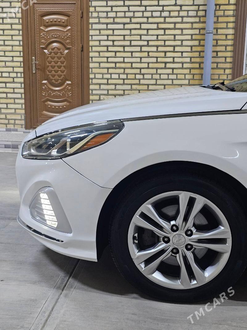 Hyundai Sonata 2018 - 220 000 TMT - Herrikgala - img 2