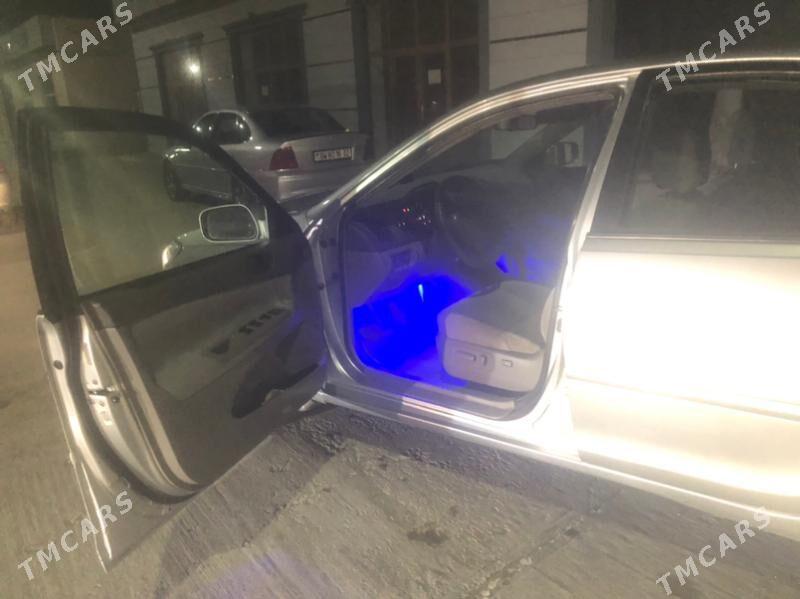 Toyota Camry 2004 - 150 000 TMT - Дашогуз - img 4