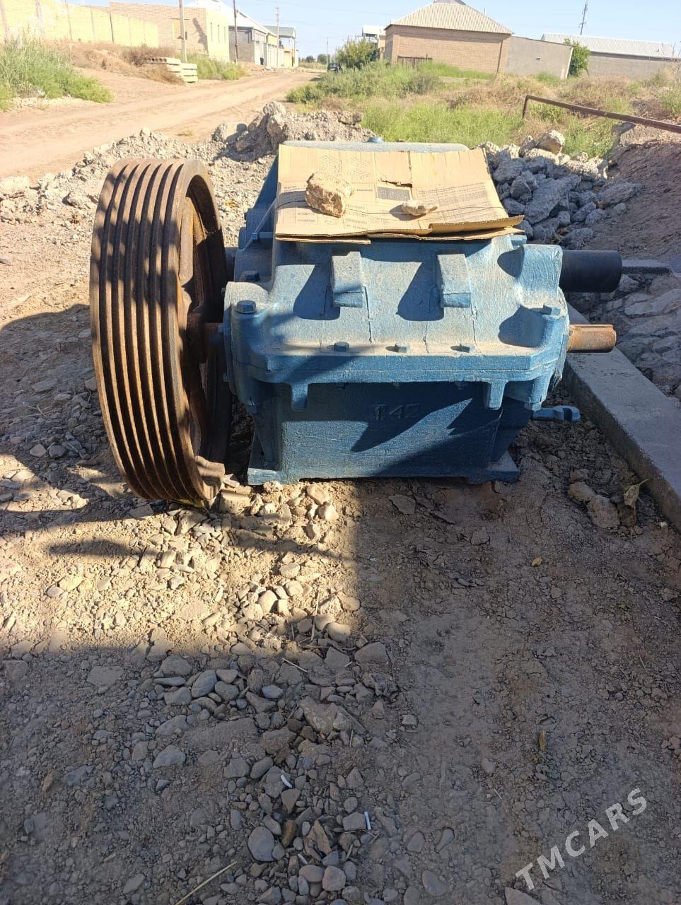 редуктор (reduktor) - Baýramaly - img 2