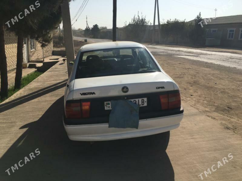 Opel Vectra 1996 - 45 000 TMT - Саят - img 7