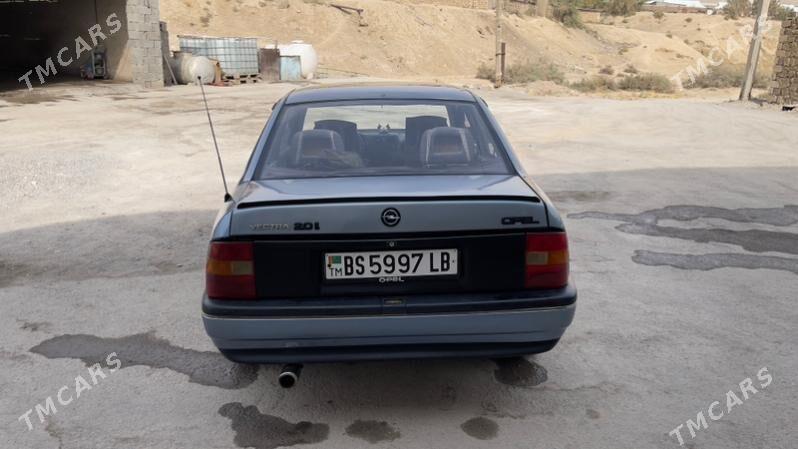 Opel Vectra 1991 - 35 000 TMT - Magdanly - img 5