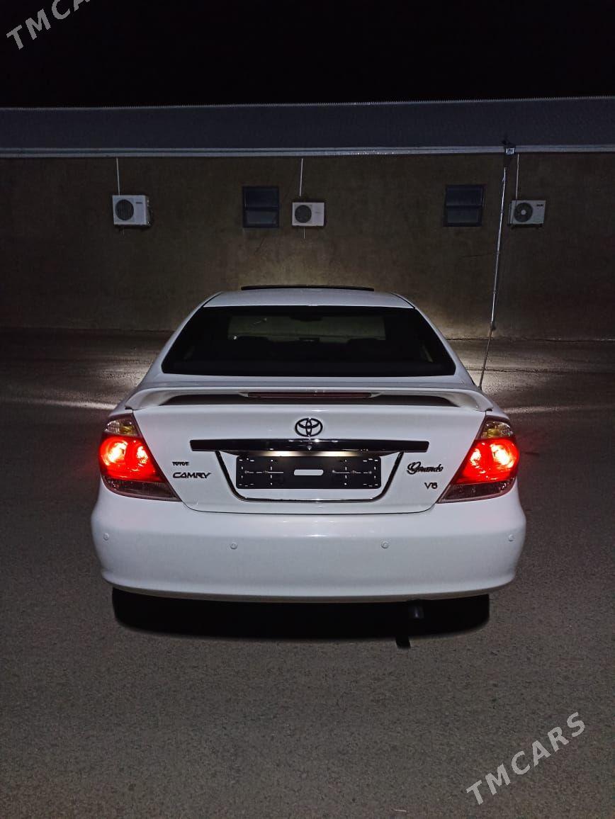 Toyota Camry 2002 - 225 000 TMT - Sarahs - img 4