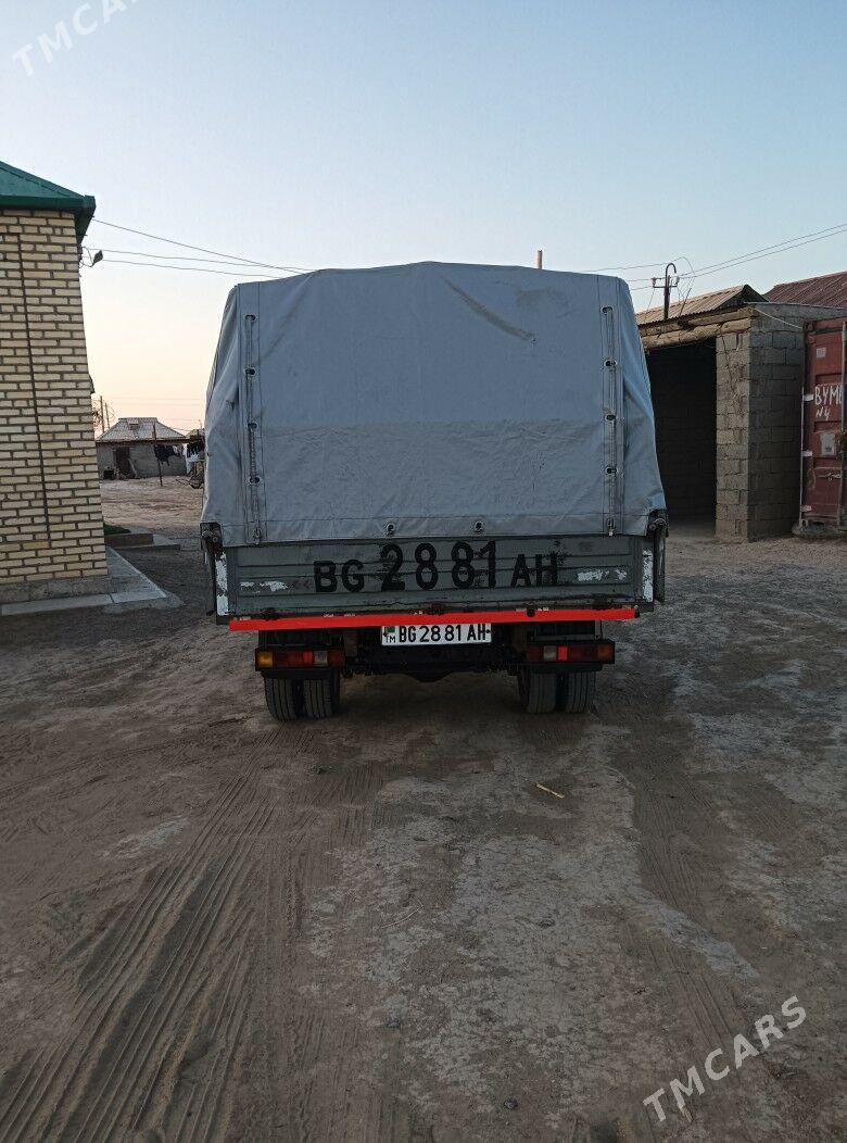 Gaz Gazel 2015 - 170 000 TMT - Ак-Бугдайский этрап - img 4